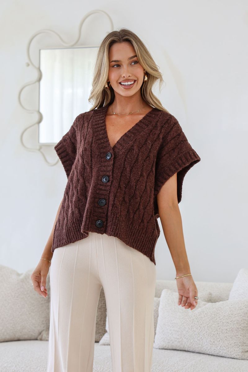 EMBARGO BUTTON VEST