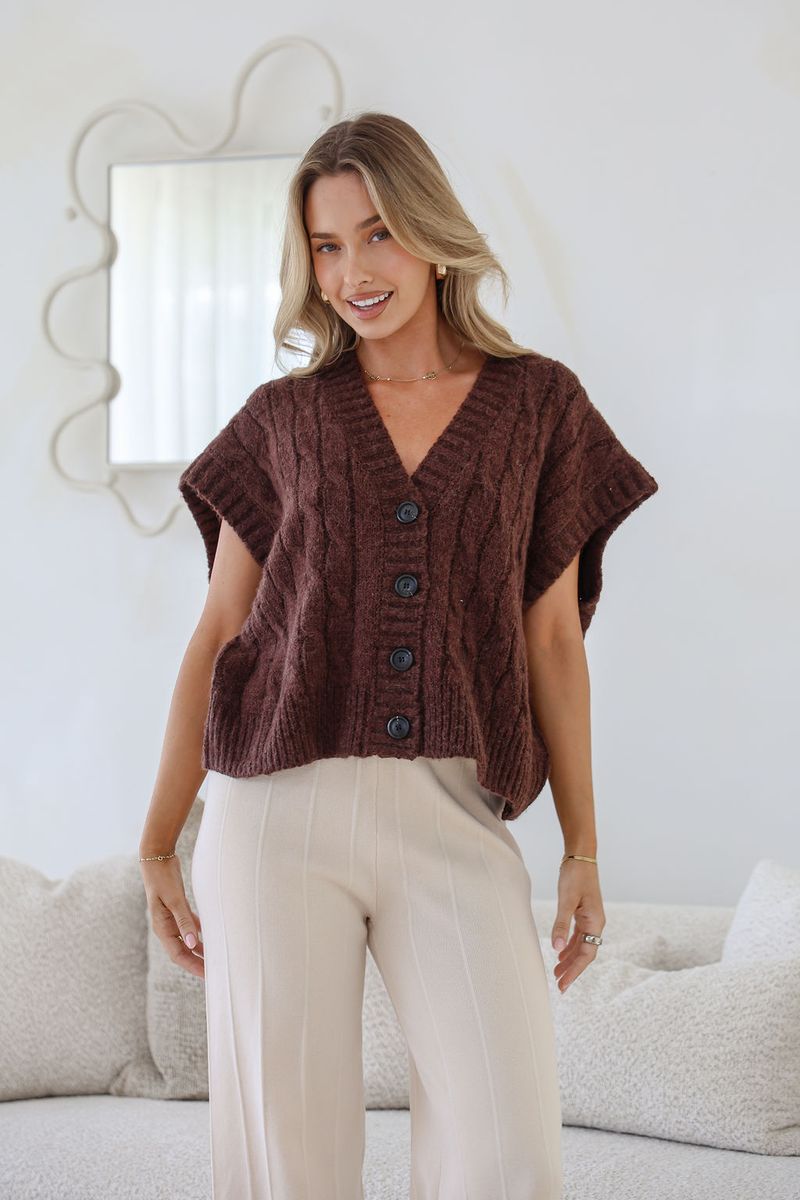 EMBARGO BUTTON VEST